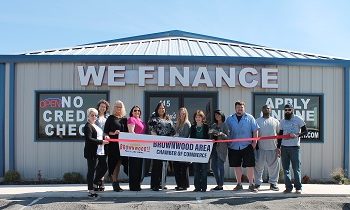 Brownwood Area Chamber of Commerce Holds Ribbon Cutting for Barron’s Auto Enterprise, Inc.