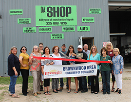 Brownwood Area Chamber of Commerce Holds Ribbon Cutting for Da Shop