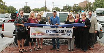 Brownwood Chamber Holds Ribbon Cutting for New Member Quality Grass Guys